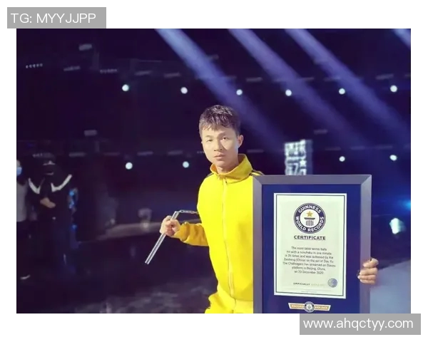 足球明星雕像背后的故事与荣耀展现各自传奇人生与球场风采